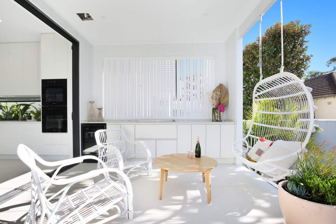 Betta-Style-Kitchens_Balcony